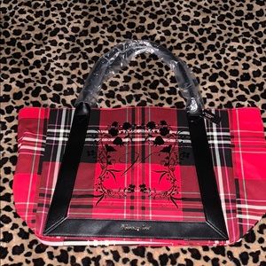Victoria’s Secret tote bag